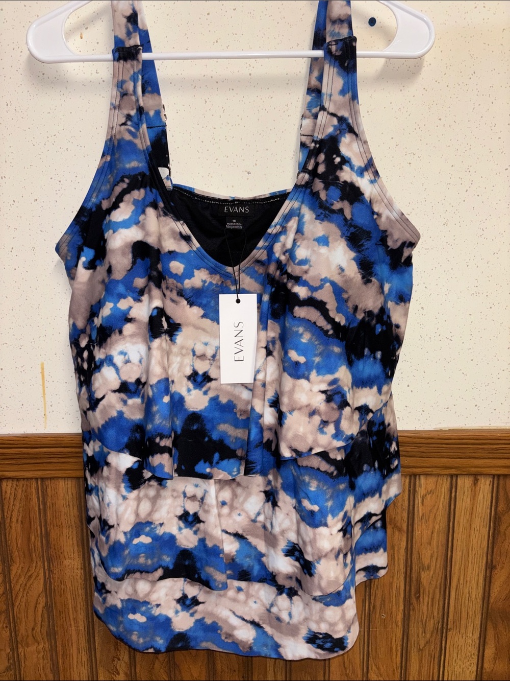 Evans - NWT - women’s Scoop Neck Swim Tankini (Size 18)
